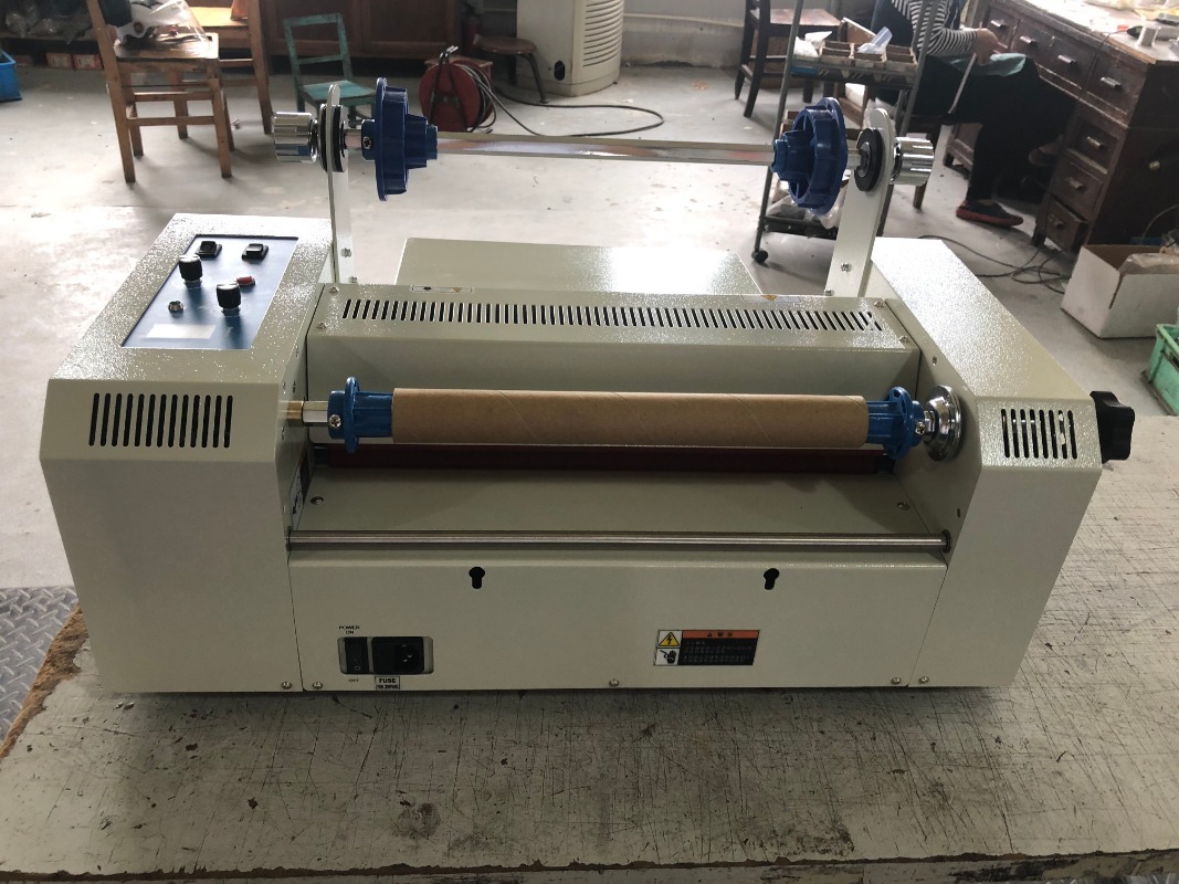 Automatic Digital Hot Foil Sta - Commercial Digital Printing ulasan dan harga